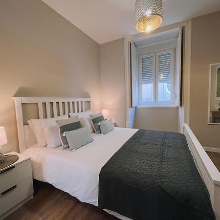 Casinha Amarela Apartment Фигейра да Фош Екстериор снимка