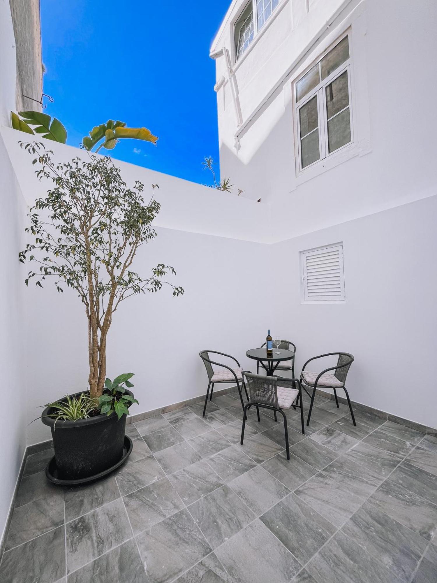 Casinha Amarela Apartment Фигейра да Фош Екстериор снимка